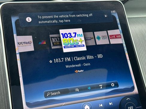 Used 2025 Mercedes-Benz GLC 300 4MATIC image 24