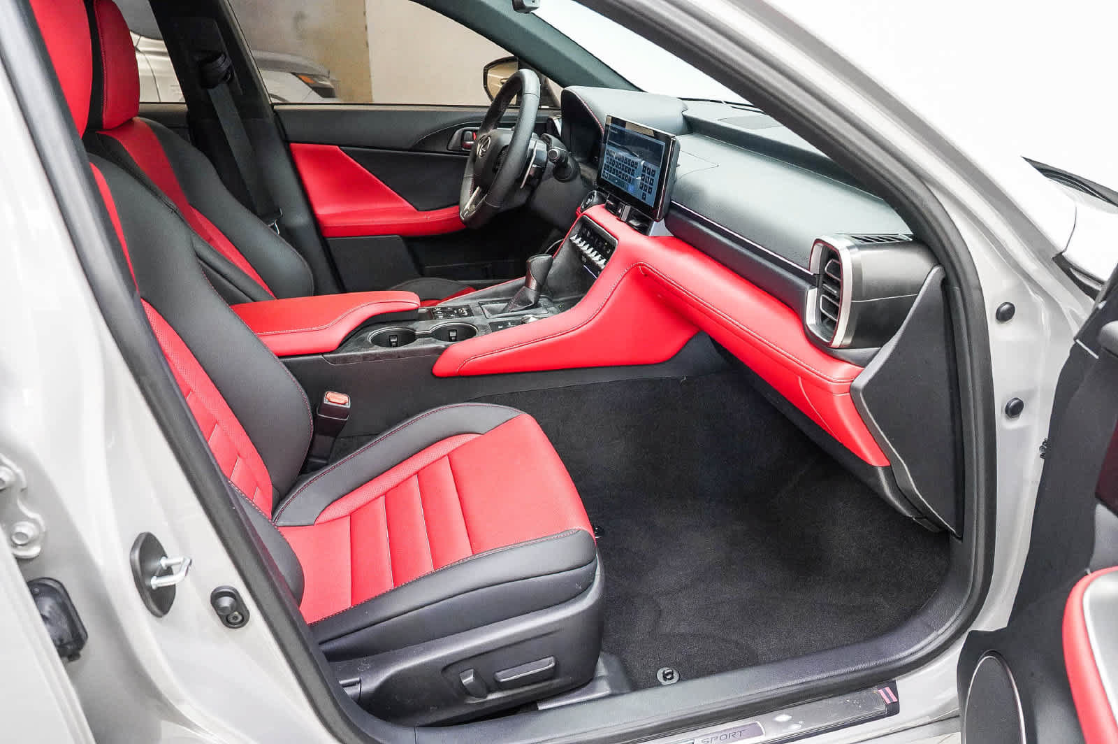 Used 2026 Lexus IS 350 F Sport w/ Technology Package RWD image 17