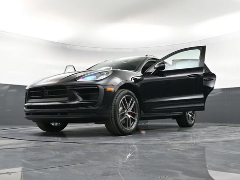 New 2026 Porsche Macan S AWD/4WD image 39