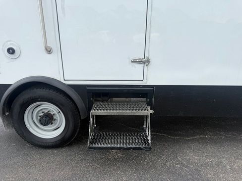 Used 2023 Ford E-350 and Econoline 350 Super Duty w/ Power Windows & Locks Group RWD image 45