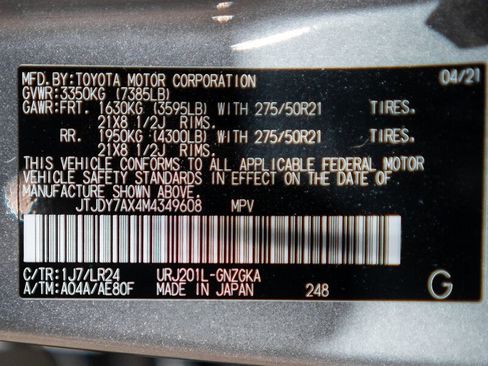 Used 2021 Lexus LX 570 4WD w/ Sport Package image 38