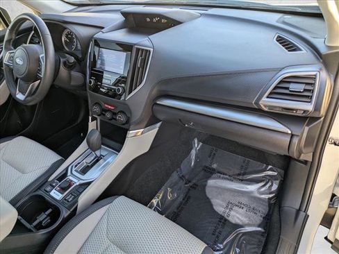 Used 2024 Subaru Forester Premium image 19
