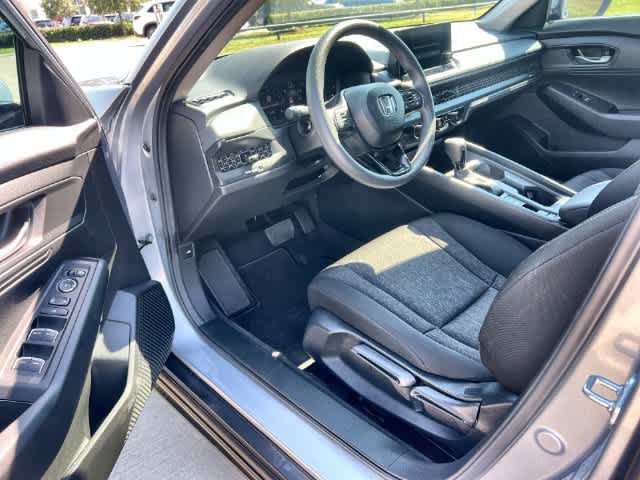 Certified 2025 Honda Accord LX image 3