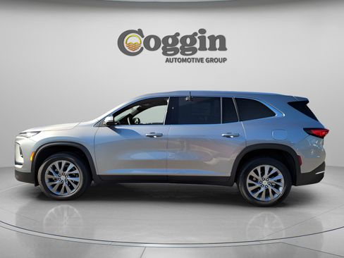New 2025 Buick Enclave Preferred w/ Power Package image 7