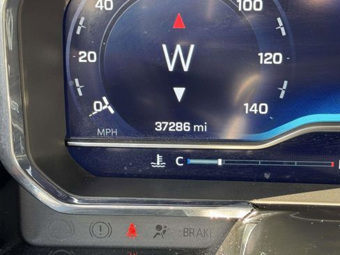 Used 2024 Chevrolet Silverado 1500 LT Trail Boss w/ Convenience Package II image 30