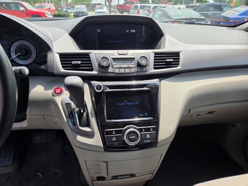 Used 2016 Honda Odyssey EX image 7