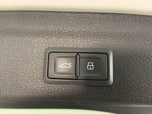 Used 2021 Audi Q3 2.0T Premium image 20