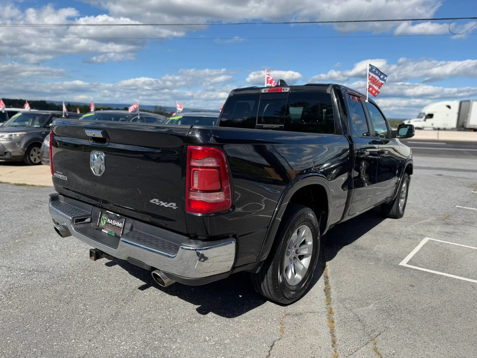 Used 2020 RAM 1500 Laramie AWD/4WD image 5