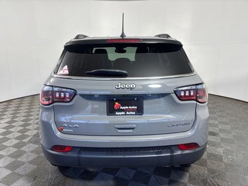 Used 2022 Jeep Compass Limited AWD/4WD image 5