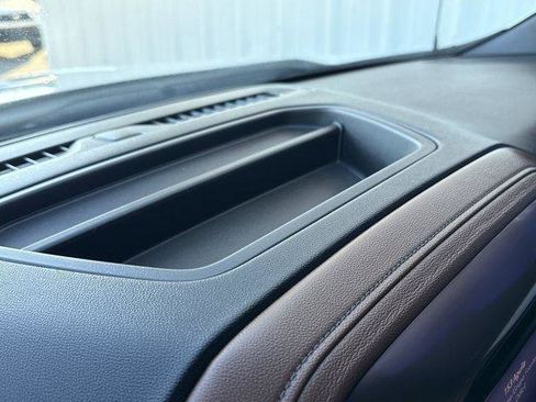 Used 2019 Chevrolet Silverado 1500 High Country w/ Technology Package image 30