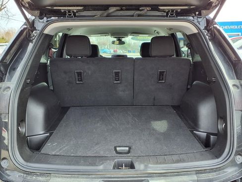Used 2025 Chevrolet Blazer LT image 11
