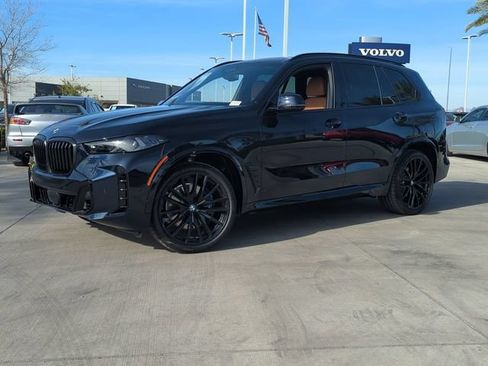 Used 2026 BMW X5 sDrive40i w/ M Sport Package RWD image 2