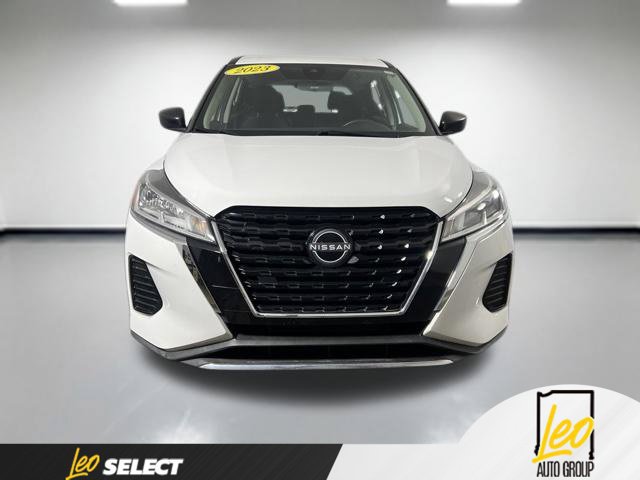 Used 2023 Nissan Kicks S FWD image 2