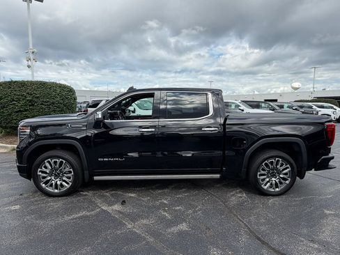 Certified 2026 GMC Sierra 1500 Denali Ultimate AWD/4WD image 6