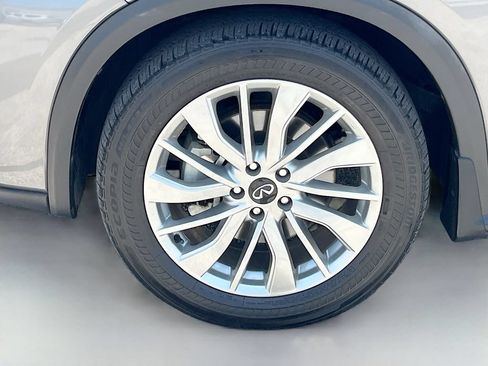 Used 2023 INFINITI QX50 Luxe AWD/4WD image 32