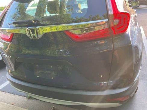 Used 2017 Honda CR-V LX image 7