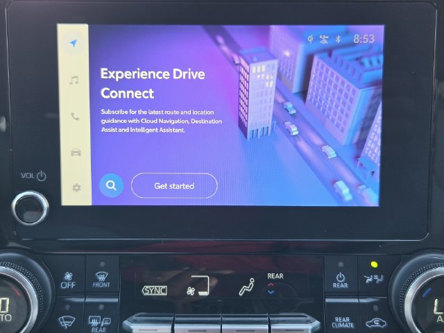 Used 2023 Toyota Highlander XLE FWD image 14