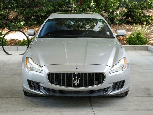 Used 2014 Maserati Quattroporte GTS RWD image 2
