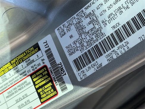 Used 2024 Toyota Tundra Limited image 29