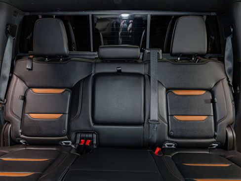 Used 2020 GMC Sierra 2500 AT4 w/ AT4 Premium Package image 22