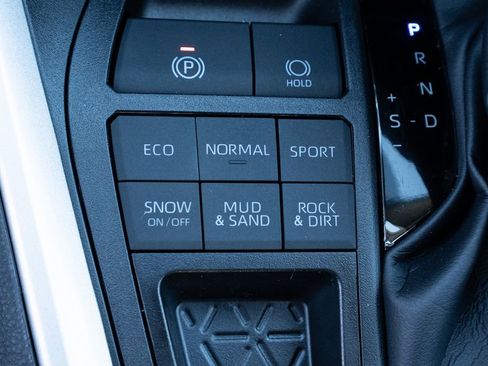 New 2025 Toyota RAV4 XLE w/ Convenience Package image 26