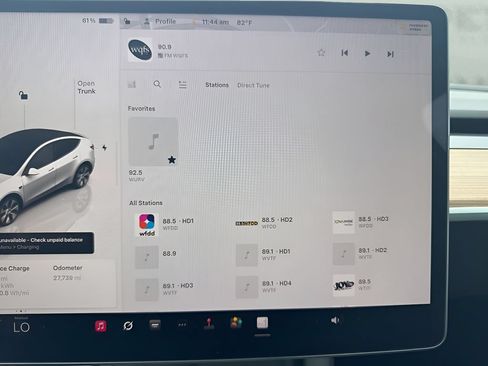 Used 2023 Tesla Model Y Long Range AWD/4WD image 19