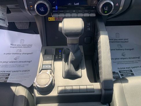 New 2026 Toyota 4Runner Limited AWD/4WD image 25