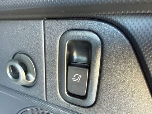 Used 2026 Subaru Forester Touring image 27