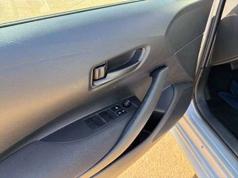 Used 2024 Toyota Corolla LE image 12