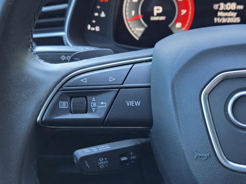 Used 2021 Audi Q8 Prestige w/ Prestige Package image 16