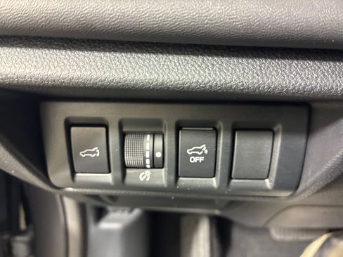 Used 2022 Subaru Outback Limited AWD/4WD image 24