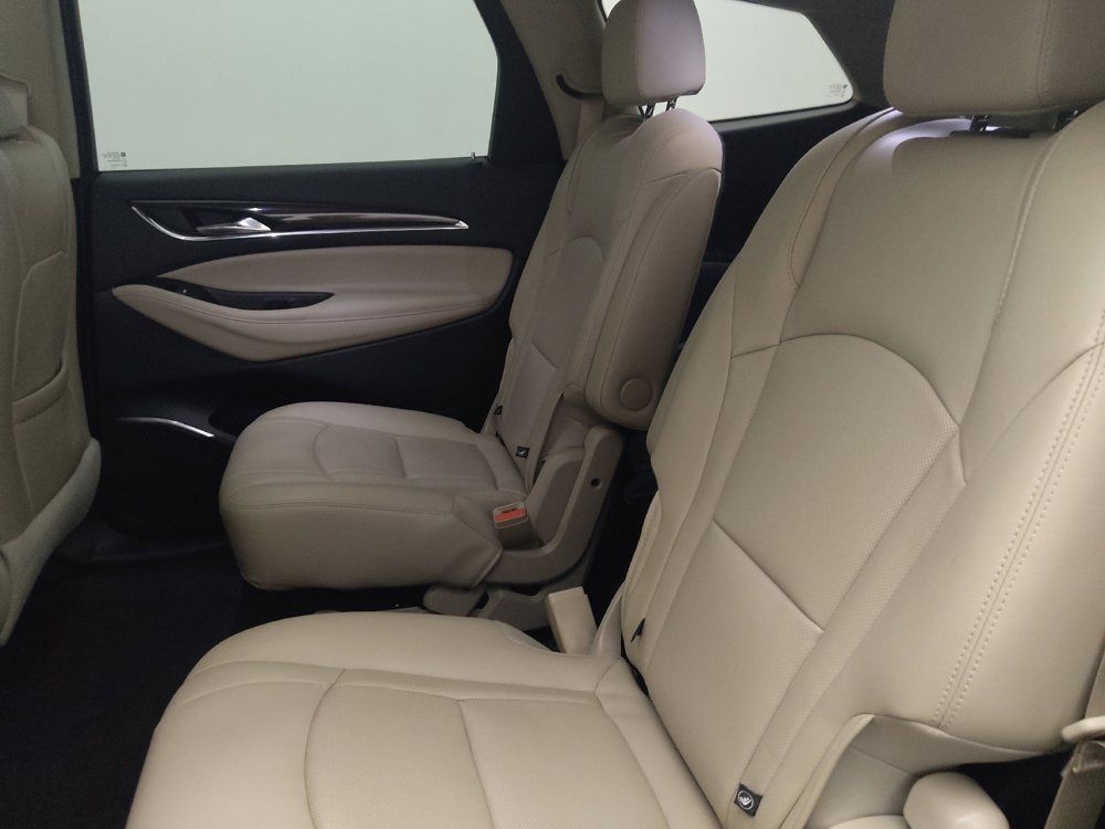 Used 2019 Buick Enclave Premium AWD/4WD image 18