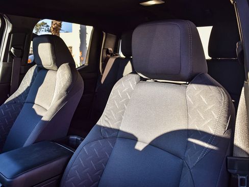 Used 2025 Toyota Tacoma SR5 image 26