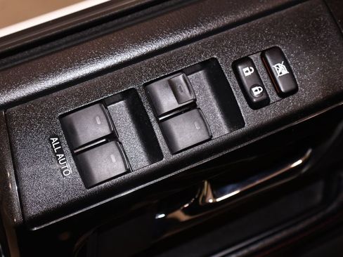 Used 2023 Toyota 4Runner TRD Off-Road Premium w/ Off Road Premium Plus Package AWD/4WD image 12