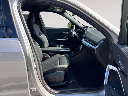 New 2026 BMW X1 xDrive28i w/ Technology Package image 15