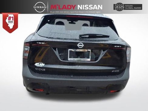 New 2026 Nissan Kicks SV image 6