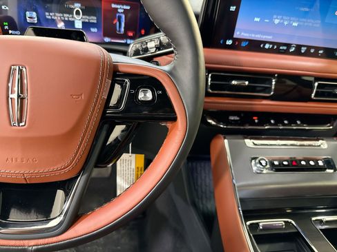 New 2025 Lincoln Aviator Reserve image 15