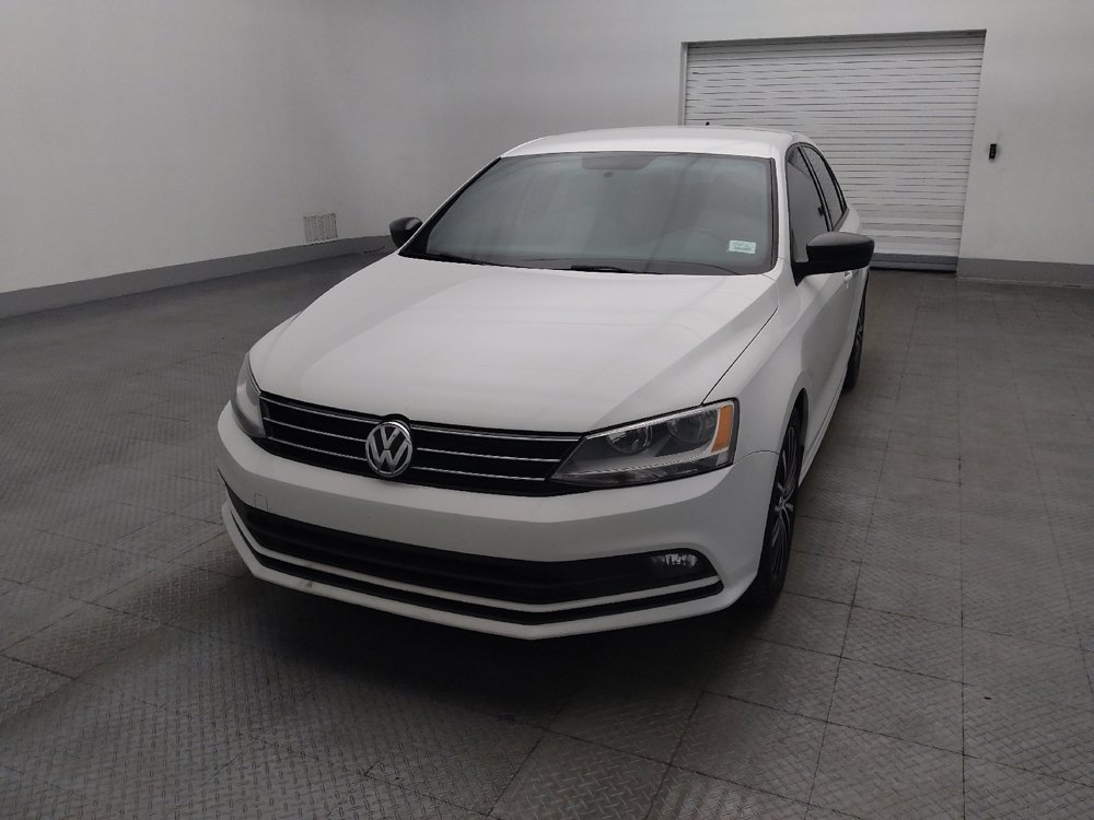 Used 2016 Volkswagen Jetta Sport FWD image 15
