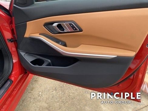 New 2023 BMW 330i Sedan w/ Convenience Package image 19