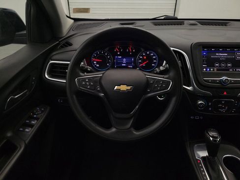 Used 2020 Chevrolet Equinox LT FWD image 22