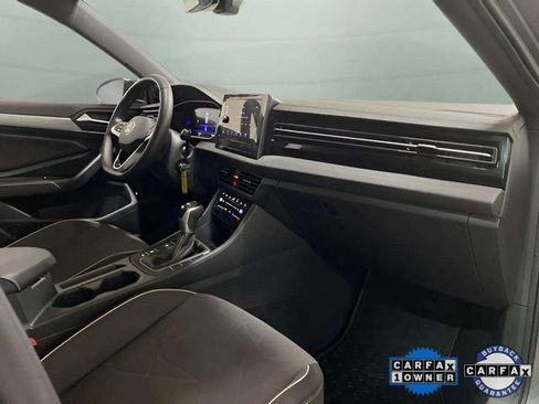 Used 2025 Volkswagen Jetta Sport image 22
