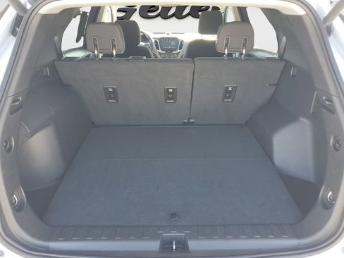 Used 2018 Chevrolet Equinox LT image 9