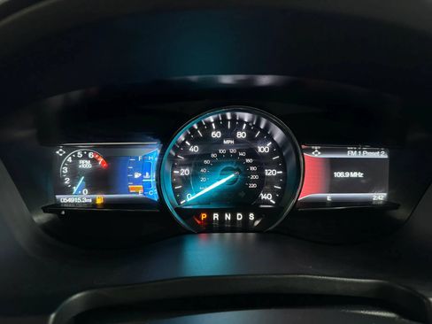 Used 2019 Ford Explorer Limited w/ Class III Trailer Tow Package AWD/4WD image 14