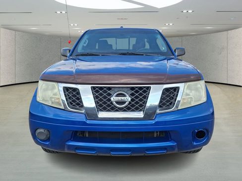 Used 2014 Nissan Frontier SV image 8