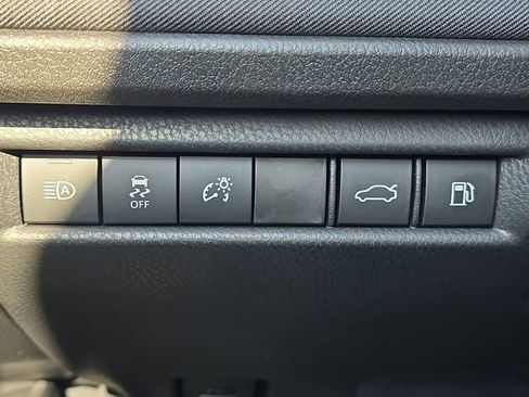 Used 2026 Toyota Camry LE image 25