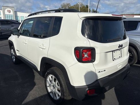Certified 2022 Jeep Renegade Latitude image 6