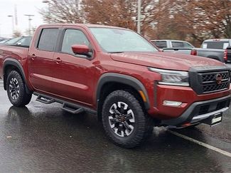 Used 2023 Nissan Frontier PRO-4X w/ Pro Convenience Package video 2