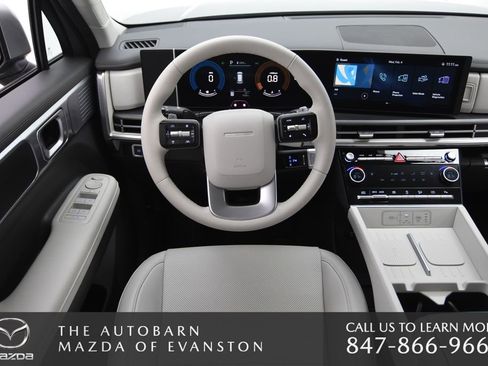 Used 2025 Hyundai Santa Fe SEL image 28