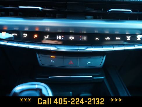 Used 2025 Cadillac XT4 Premium Luxury AWD/4WD image 34