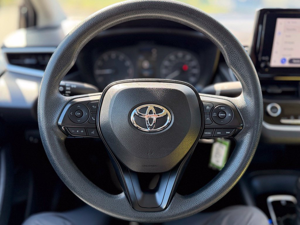 Used 2023 Toyota Corolla LE FWD image 10